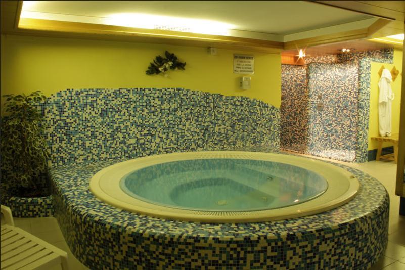 Hotel Venezia 罗卡皮耶托雷 外观 照片