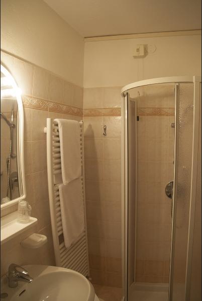 Hotel Venezia 罗卡皮耶托雷 外观 照片