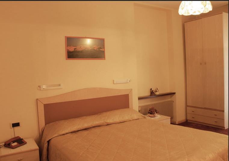 Hotel Venezia 罗卡皮耶托雷 客房 照片